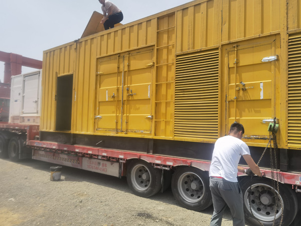 逊克发电机出租100KW发电机需要什么规格的电缆线？