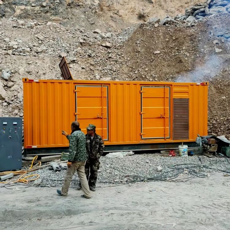 逊克如何选择适合自己的 800KW 柴油发电机组?